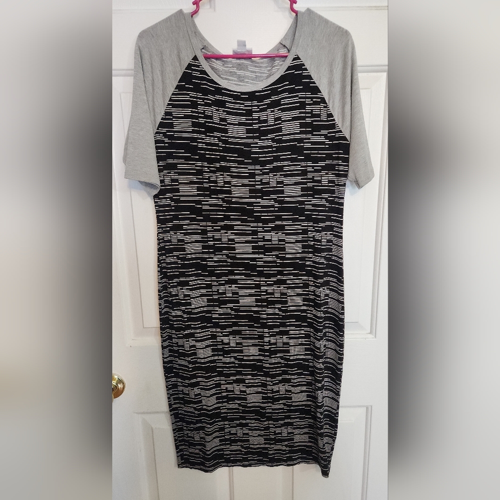LuLaRoe Black and Gray Midi Dress